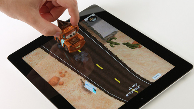 Новые диснеевские игрушки «дружат» с iPad
