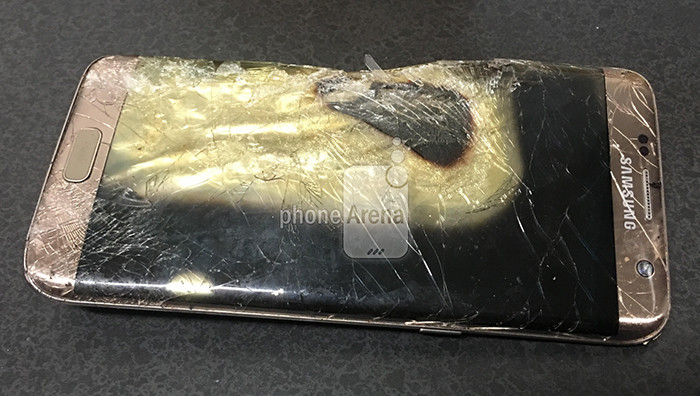 В США во время зарядки загорелся Samsung Galaxy S7 edge