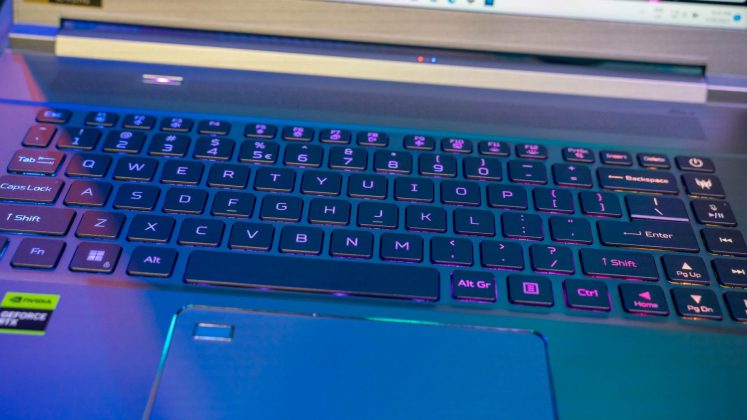 Практическое использование: Acer Predator Triton 16 берет верх в сегменте тонких и легких игровых ноутбуков фото