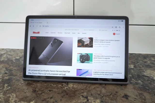 Lenovo Tab Plus