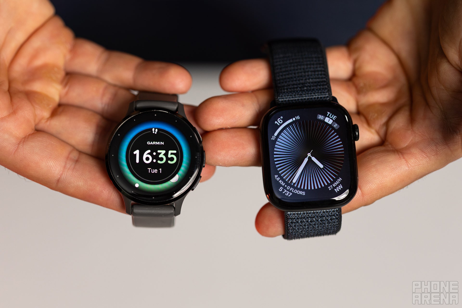 Garmin Venu 3 vs Apple Watch Series 10