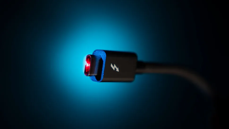 Thunderbolt против USB фото