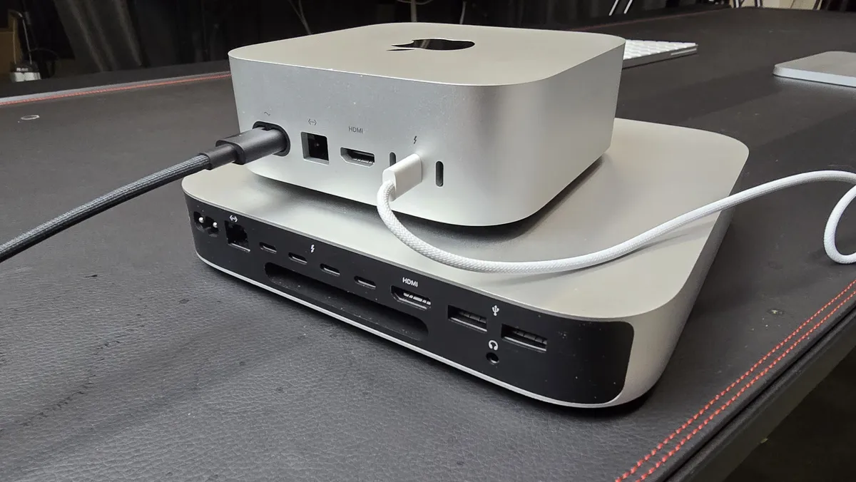 Apple Mac mini (M4, 2024)