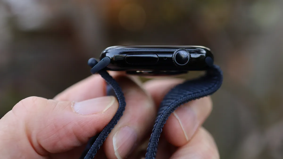 Apple Watch Series 10 или Apple Watch Series 9: что лучше купить?