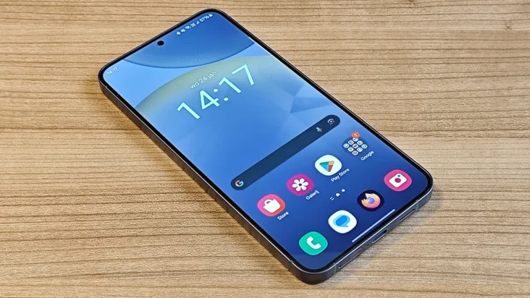 288268Honor X9с: смартфон с большим экраном, железом Qualcomm и батареей на 6 600 мАч