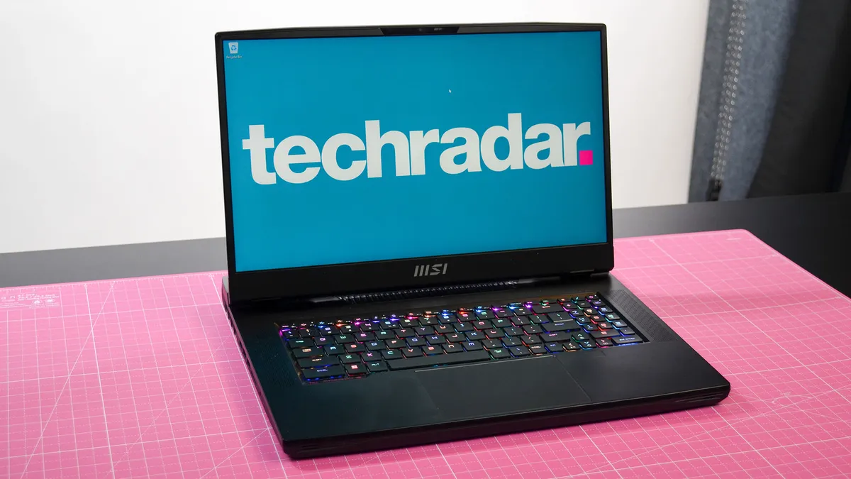 MSI GT77 Titan (2023)