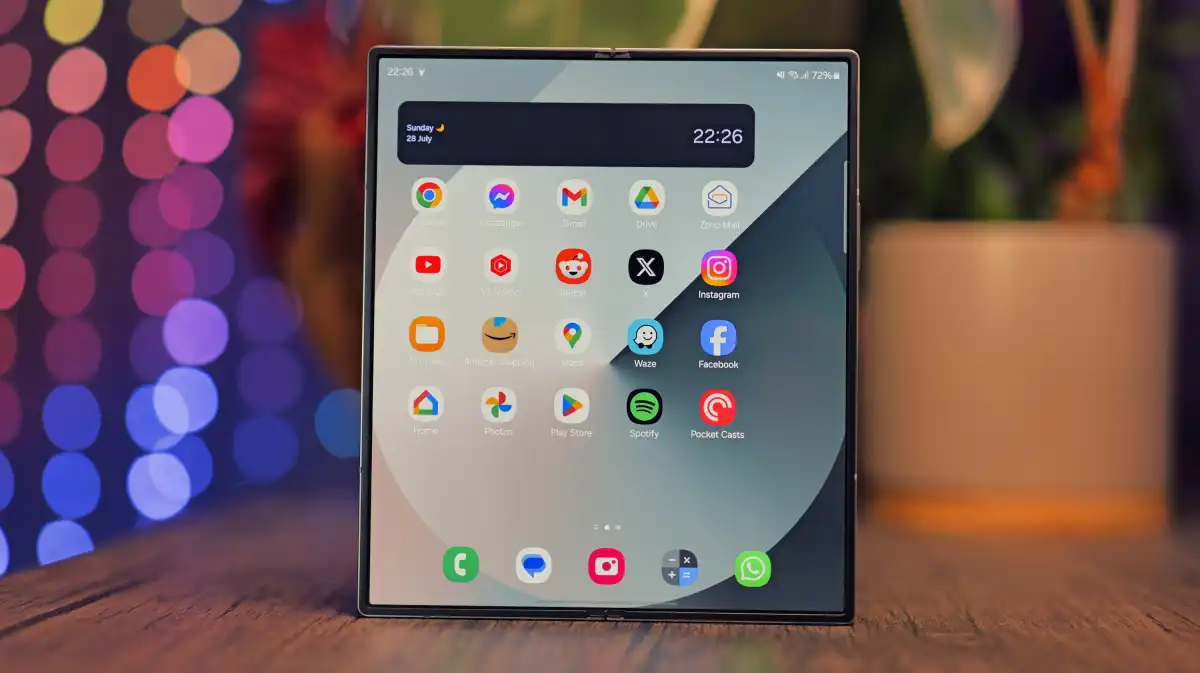 Samsung Galaxy Z Fold 7 может быть выпущен в двух версиях фото