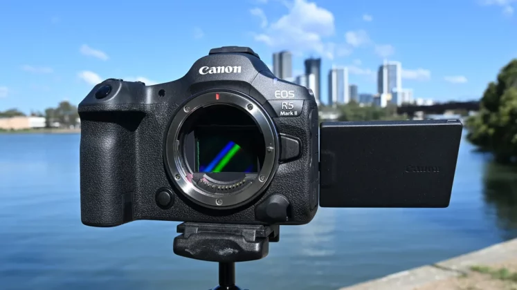 Canon EOS R5 Mark II