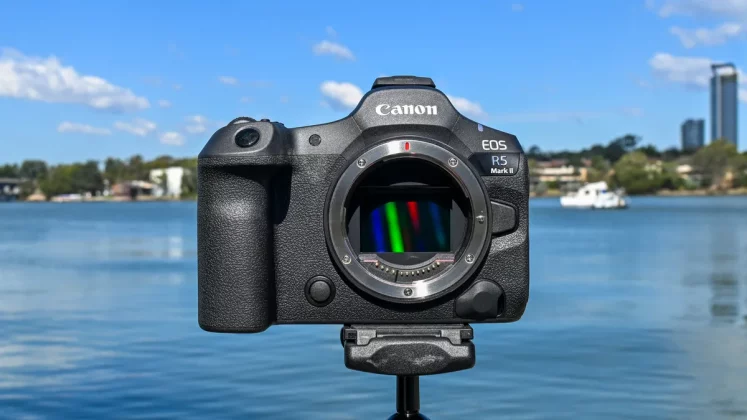 Canon EOS R5 Mark II