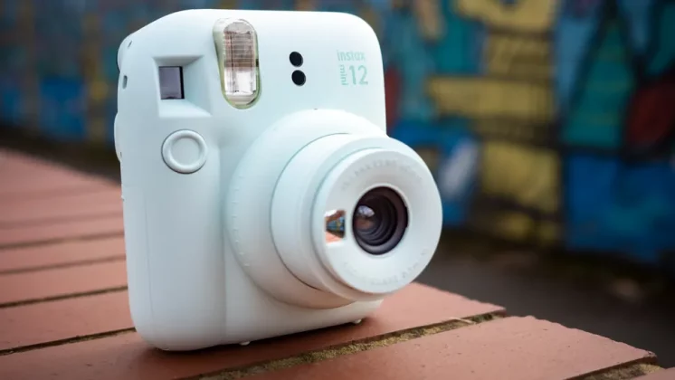 Fujifilm Instax Mini 12-2