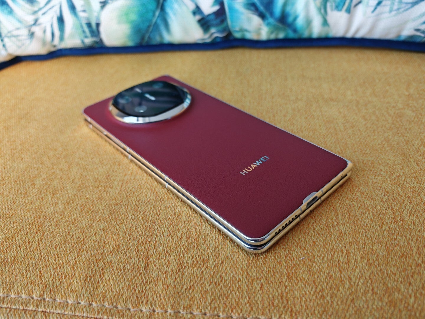 Huawei Mate X6