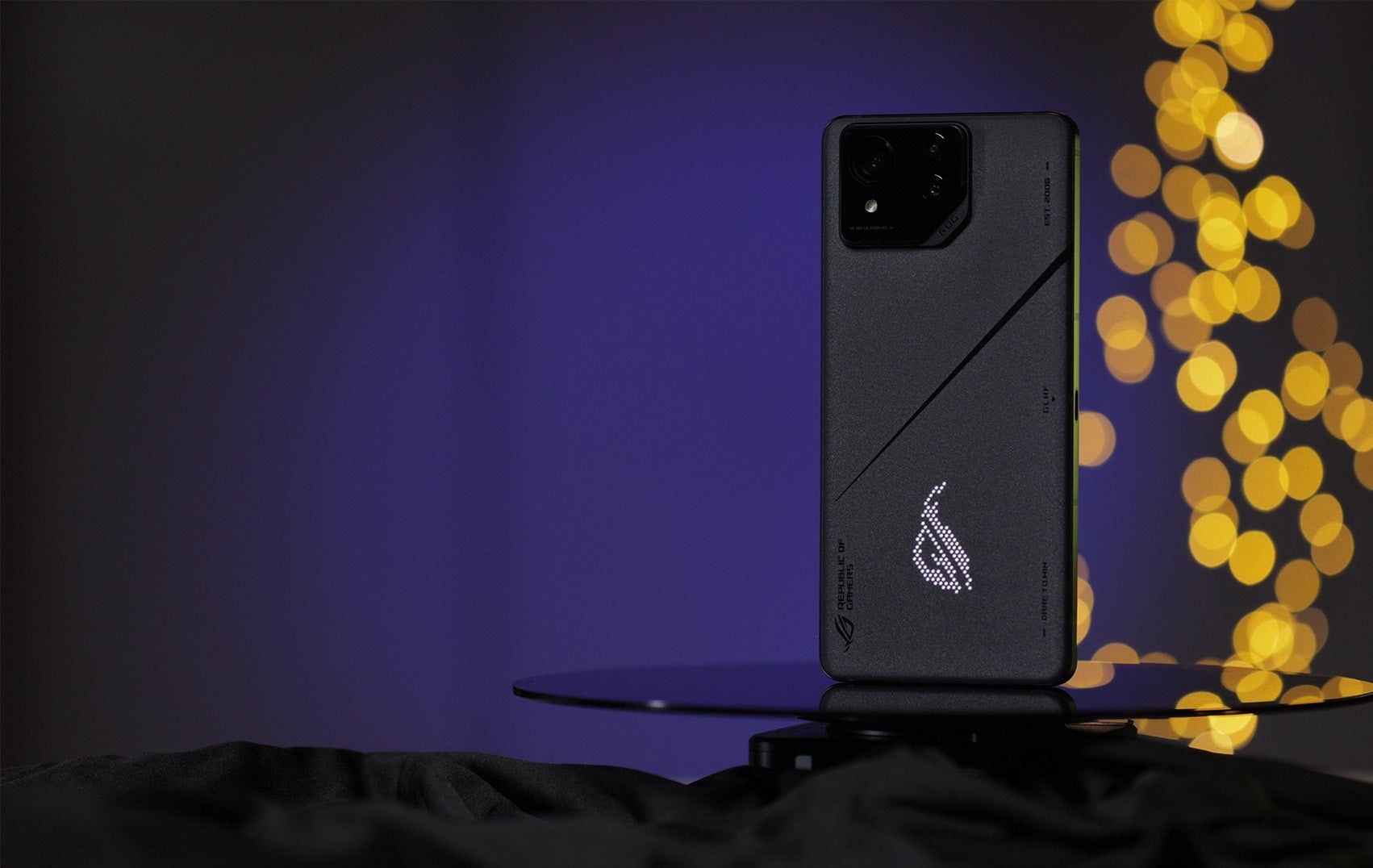 ROG Phone 8 Pro