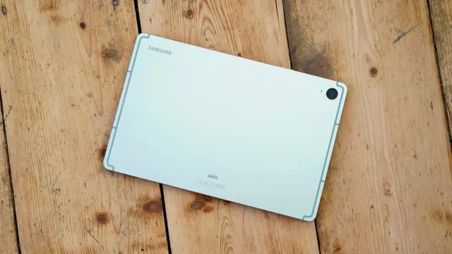 Samsung-Galaxy-Tab-S9-FE