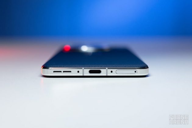 Обзор OnePlus 13: отличный телефон, отличное соотношение цены и качества, сомнительная камера фото