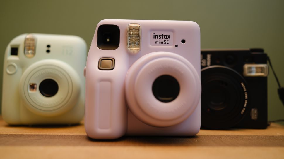 Обзор Instax Mini SE: является ли эта бюджетная камера лучшим Instax, о котором вы никогда не слышали? фото