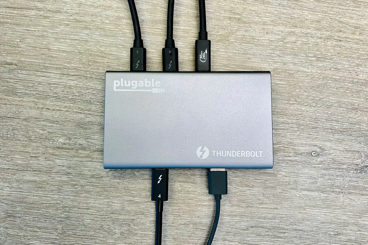 Plugable USB4 and Thunderbolt 4 Hub (USB4-HUB3A)