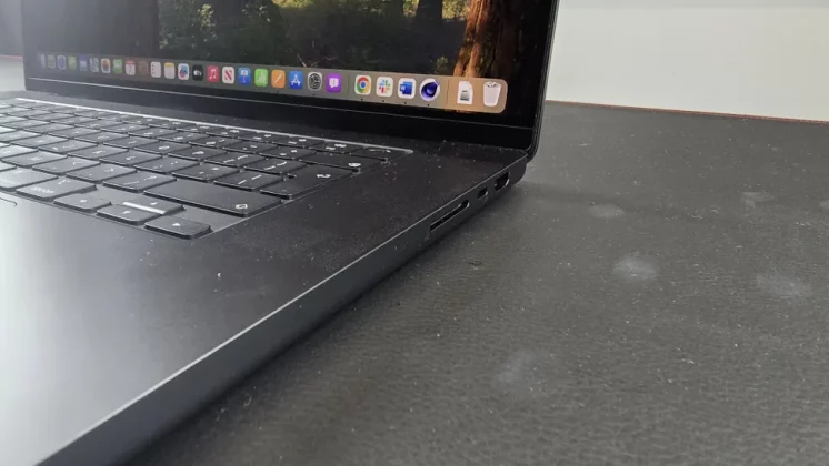 Лучший MacBook Pro 2025 года фото